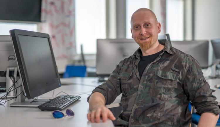 Liiketoiminnan perustutkinto myös jatkuvan haun kautta.